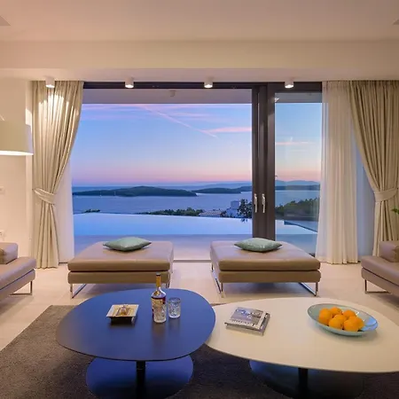 Anabel Villa Hvar Town