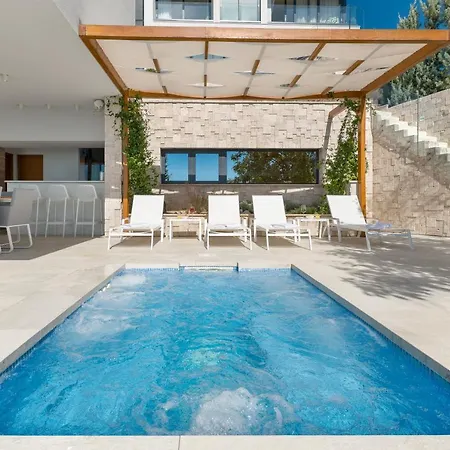 Anabel Villa Hvar Town